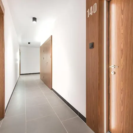 Superapart Stalowa 39 Modern Unit With Kitchen & Wifi * Varsovia