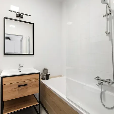 Superapart Stalowa 39 Modern Unit With Kitchen & Wifi Apartment Warschau