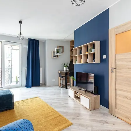 Superapart Stalowa 39 Modern Unit With Kitchen & Wifi *