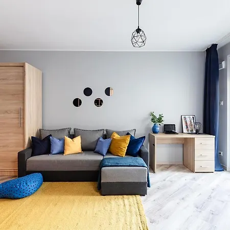 Superapart Stalowa 39 Modern Unit With Kitchen & Wifi