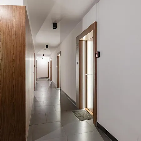 Superapart Stalowa 39 Modern Unit With Kitchen & Wifi * Varsovia