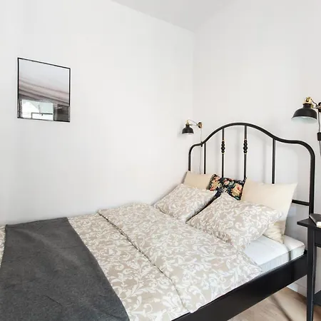 Apartment Superapart Stalowa 39 Modern Unit With Kitchen & Wifi *